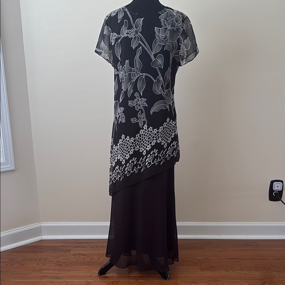 Beaded Black Floral Dress - Picture 9 of 11
